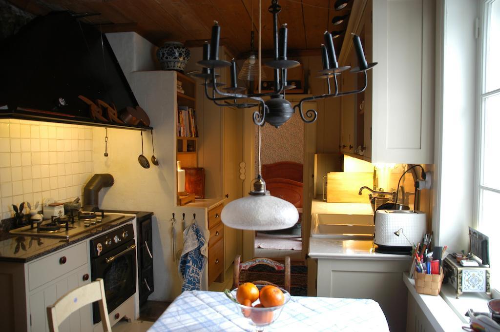 1800'S Townhouse Βίλα Loviisa Δωμάτιο φωτογραφία